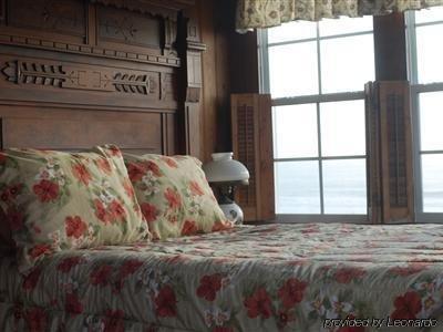 Amelia Oceanfront Bed And Breakfast Фернандина Бийч Стая снимка